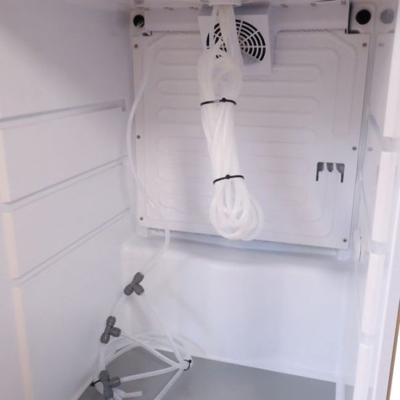 Négy Csapos Kegerátor