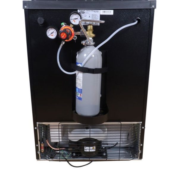 Négy Csapos Kegerátor